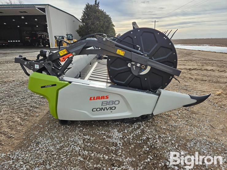 2020-claas-convio-flex-1380-image-4