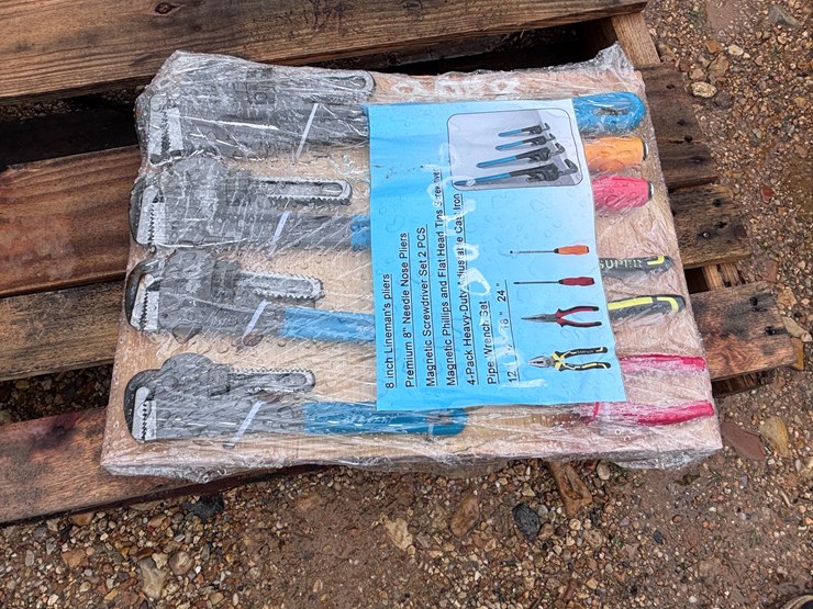 #8058-•-pipe-wrenches,-pliers,-screwdrivers-image-1