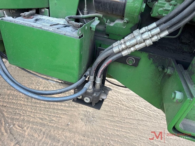 john-deere-4440-image-14