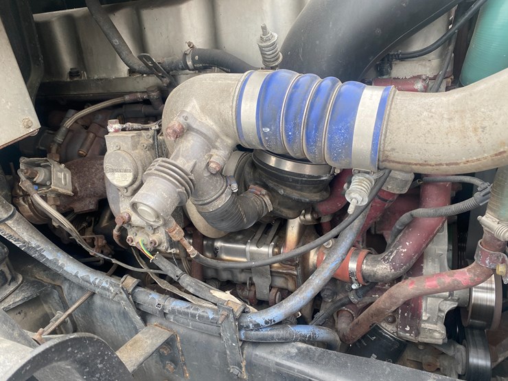 #302-•-2009-mack-gu713-semi-tractor-(has-wi-title)-(mosinee,-wi)-image-122