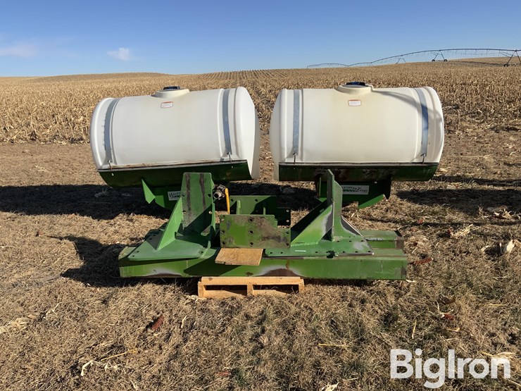 john-deere-8235r-image-2