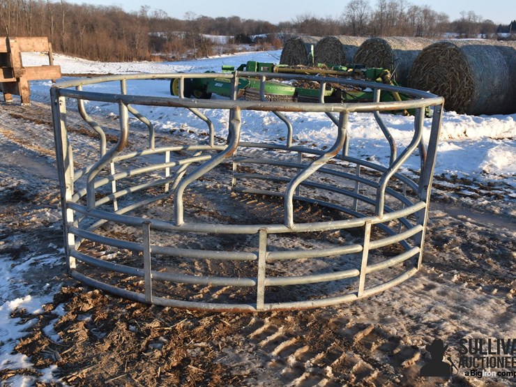 livestock-bale-ring-image-1