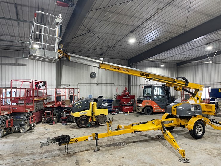 2013-bil-jax-3632t-image-36