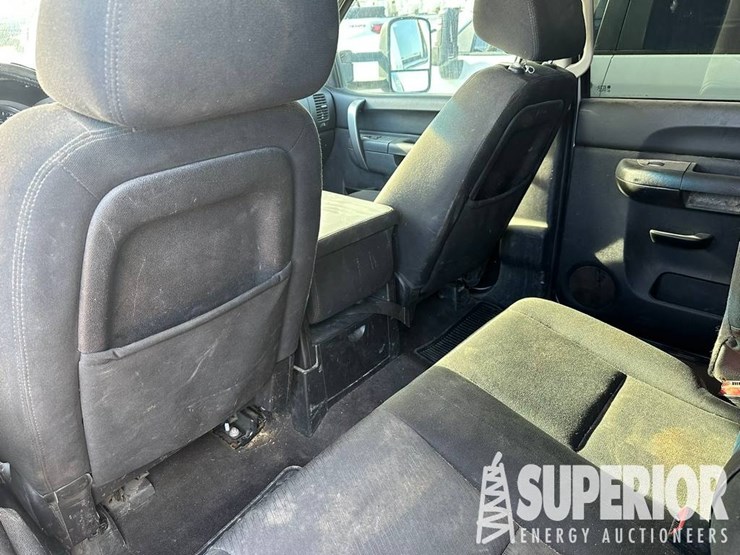 2013-chevrolet-2500-image-4