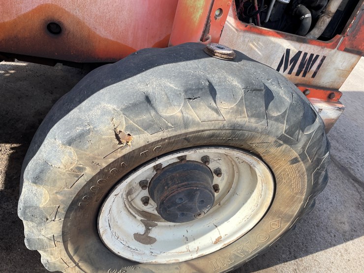 2003-sky-trak-8042-image-12