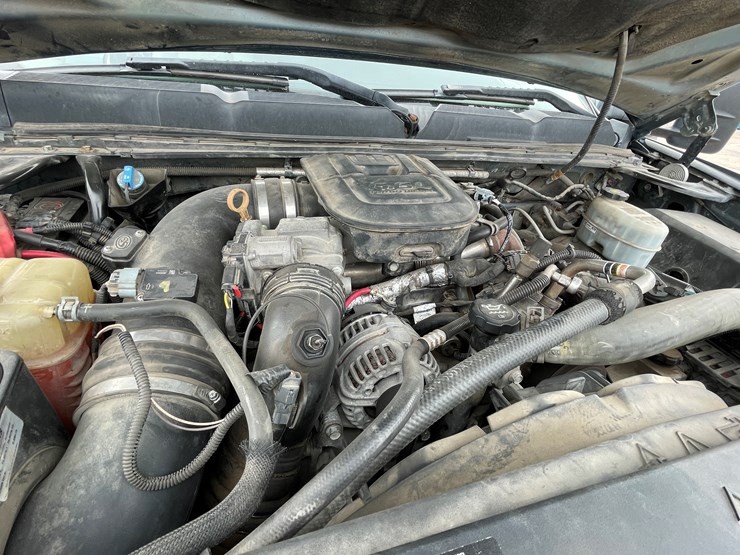 2011-chevrolet-silverado-2500hd-lt-image-120