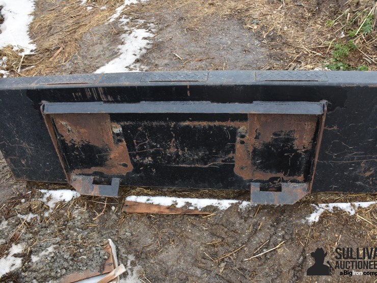 skid-steer-bucket-image-7