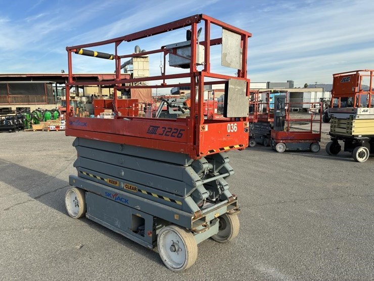 2007-skyjack-sjiii3226-image-2