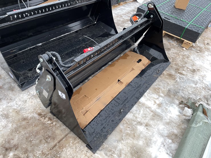 #18084-•-unused-2026-skid-steer-4-in-1-bucket-attachment-(princeton,-mn)-image-1