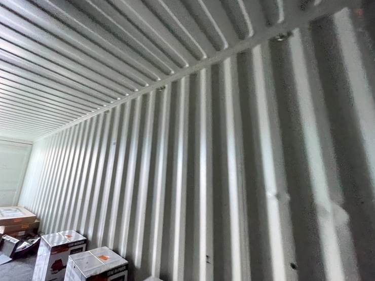 #200c-•-40'-container-image-46