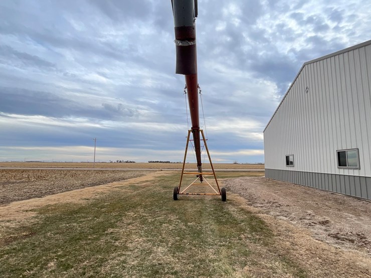 hutchinson-auger-image-6