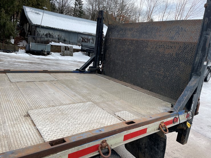 #350-•-12'-aluminum-flatbed-with-tommy-lift-gate-(custer,wi)-image-4