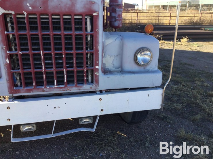 1970-white-4000-image-14