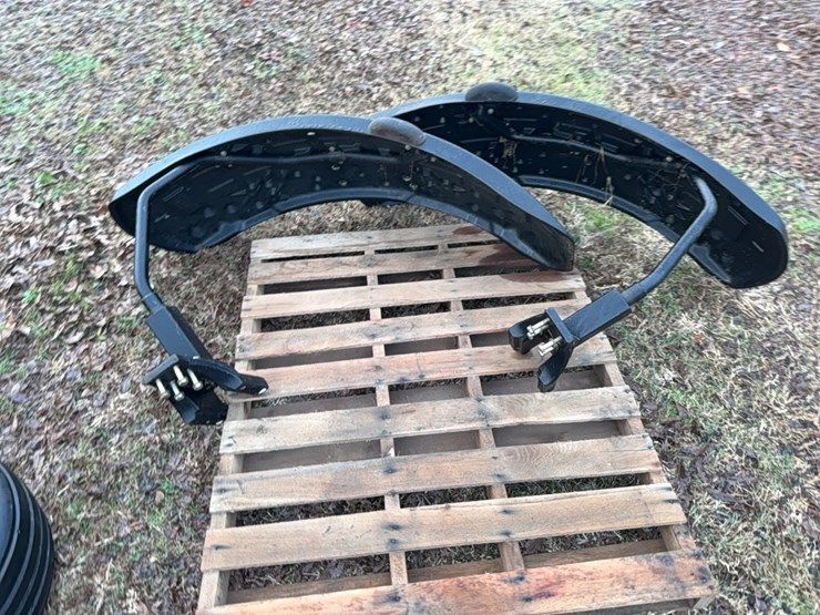 john-deere-front-fenders-image-6