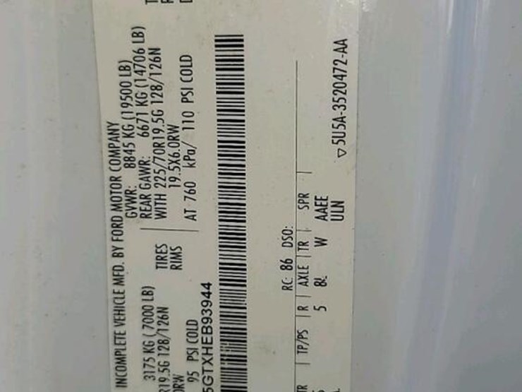 2017-ford-f550-image-27