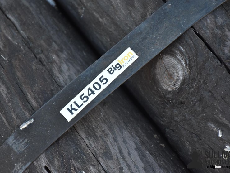 wooden-posts-image-6