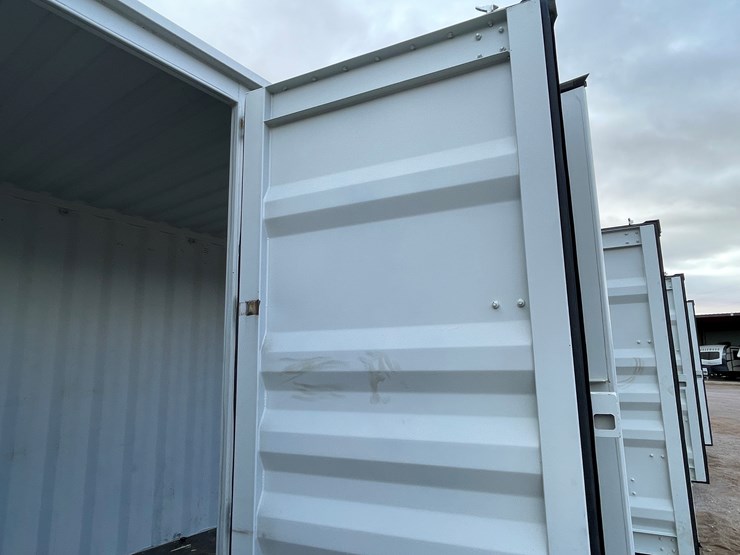 #200e-•-40'-container-image-29