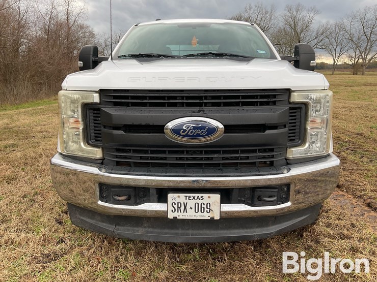 2017-ford-f250-xl-image-14