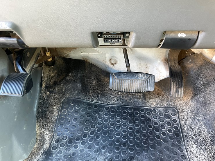 2011-ford-ranger-image-30