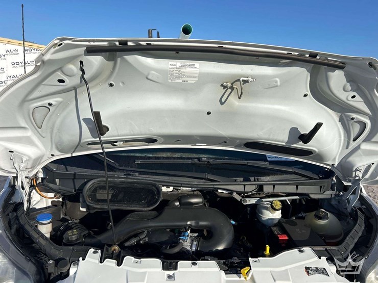 2017-ford-transit-image-7