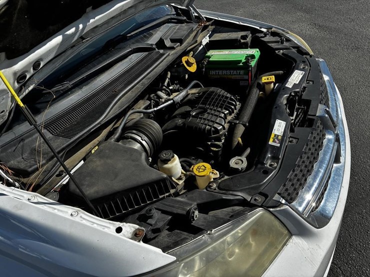 2015-dodge-caravan-image-7