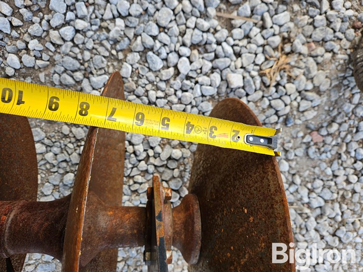 2014-trac-packer-front-mount-pivot-track-closer-image-15