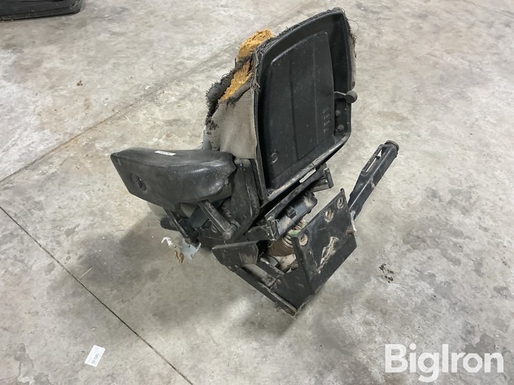 john-deere-4430-image-7