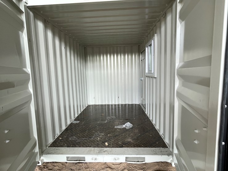 #200f-•-10'-storage-container-image-13