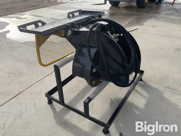 mechmaxx-sg61-hydraulic-stump-grinder-image-3