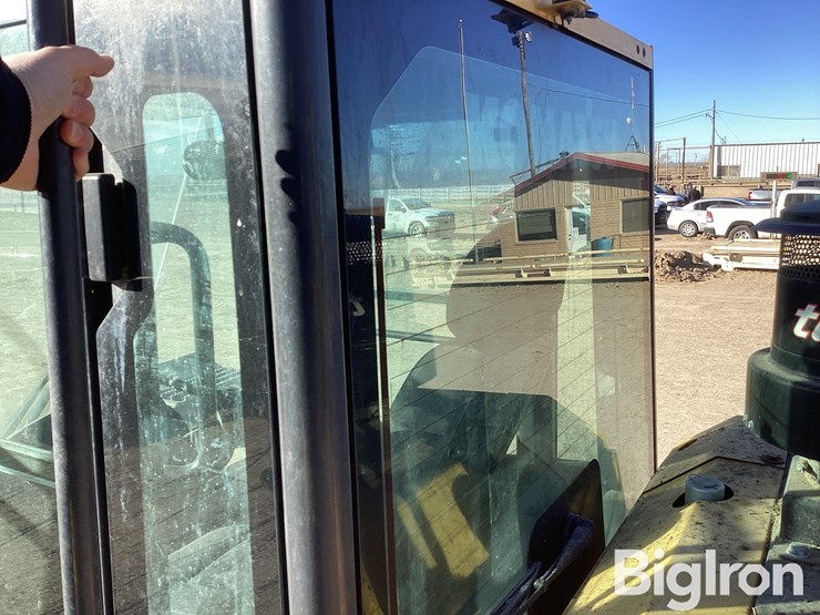 2022-komatsu-wa320-8-image-9