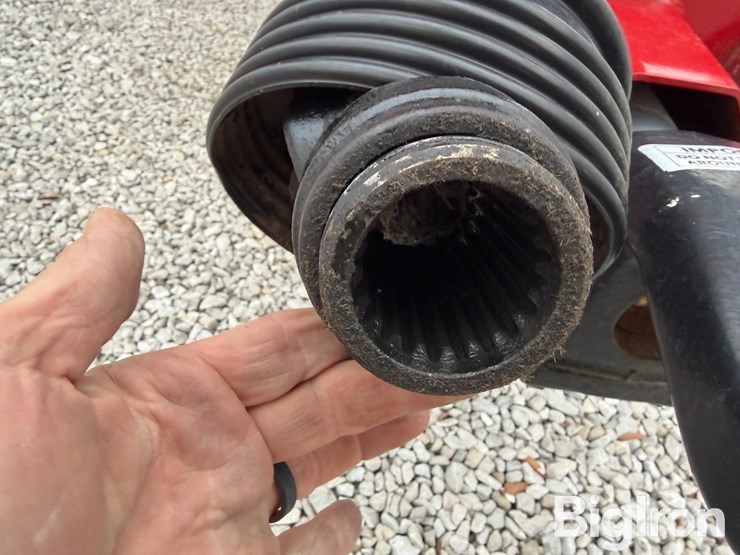 2017-j&m-1112-20-x-tended-reach-1150-bushel-grain-cart-image-13