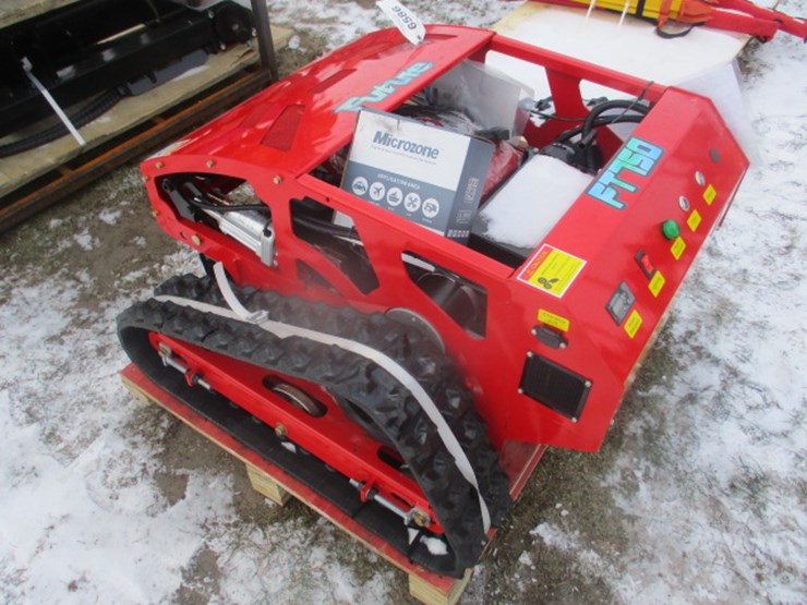 #6586-•-radio-controlled-lawn-mower-remote-control-,cutting-width-550mm,-blade-can-be-lift-image-2