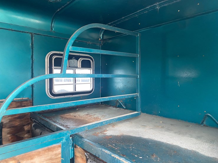 #366-•-2001-ponderosa-gooseneck-trailer-(has-wi-title)-(helenville,-wi)-image-12