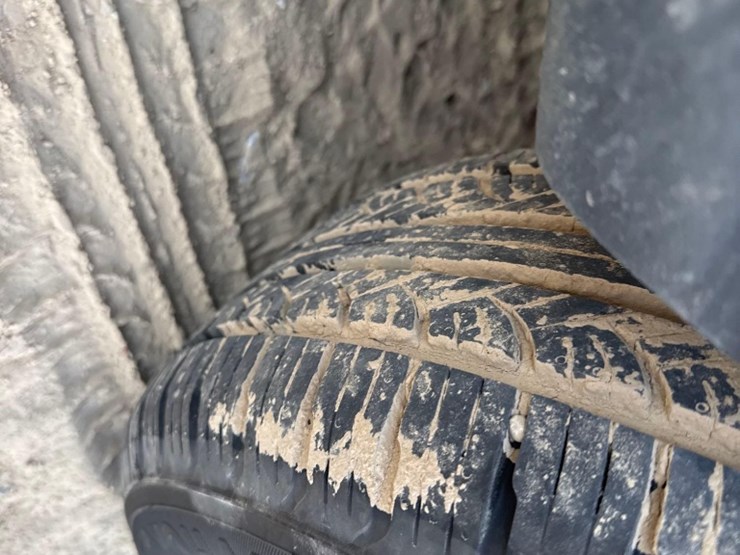 2015-dodge-grand-caravan-image-13