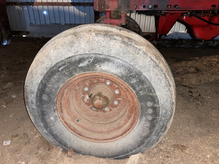 #214-•-1968-farmall-806d-tractor-(rib-lake,-wi)-image-8