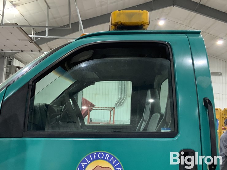 2003-gmc-topkick-image-18