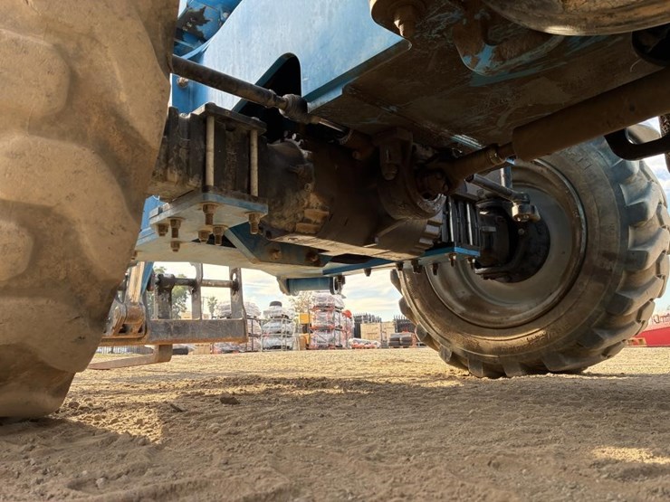 2018-genie-gth1056-image-12