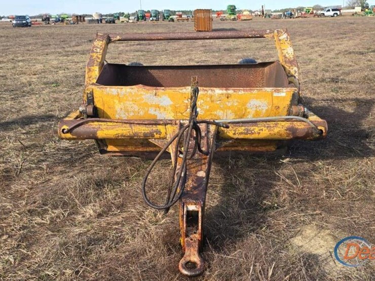 ashland-3.5-yard-dirt-pan-image-1