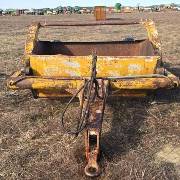 ASHLAND 3.5-YARD DIRT PAN