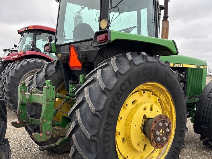 john-deere-4450-image-9