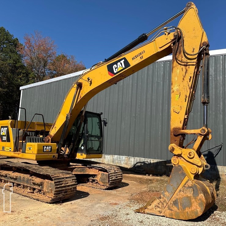 2022 CATERPILLAR 320