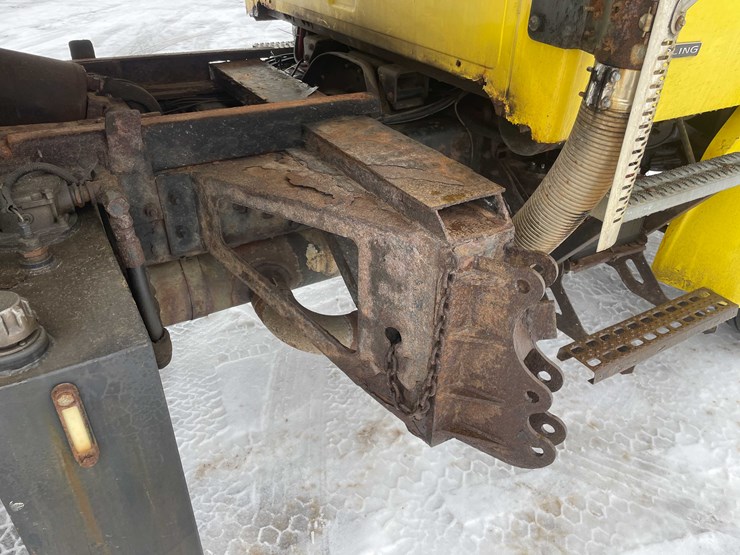 2004-caterpillar-c7-image-28