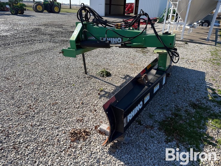 2008-rhino-2500-image-7