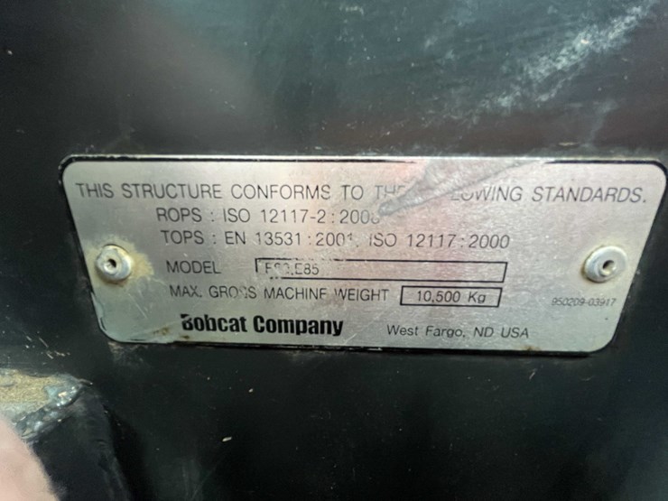 2014-bobcat-e85-image-64