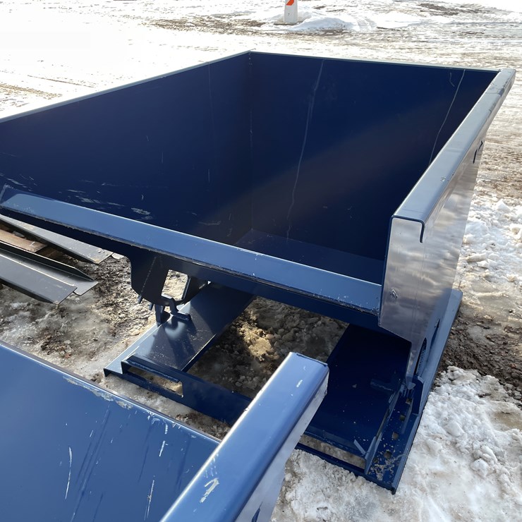 #18048 • Unused Self Dumping Hopper (Princeton, MN)