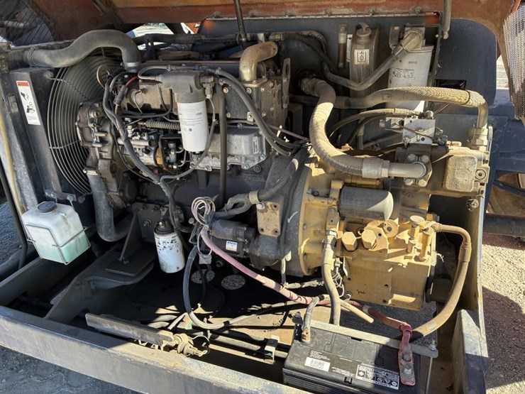 2006-jlg-g9-43a-image-14