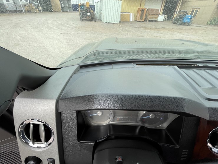 2011-ford-f250-lariat-image-101