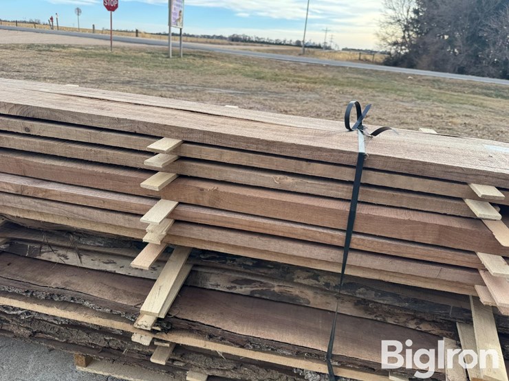 walnut-lumber-image-20