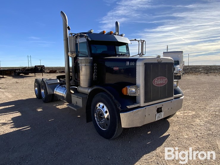 2007-peterbilt-379-image-3