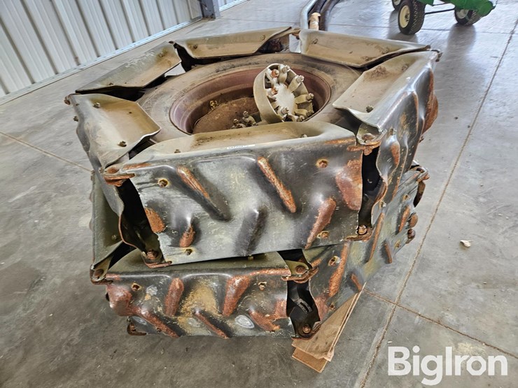 11r24.5-pivot-tires/rims-w/steel-tracks-image-2